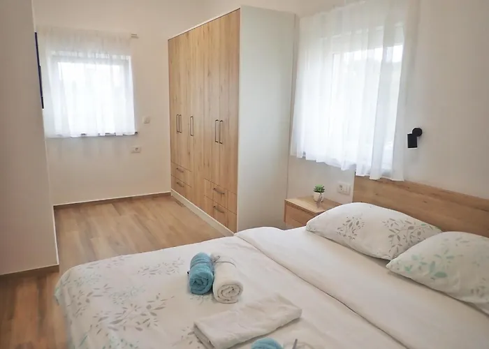 Appartement Azeret With Swimminpool